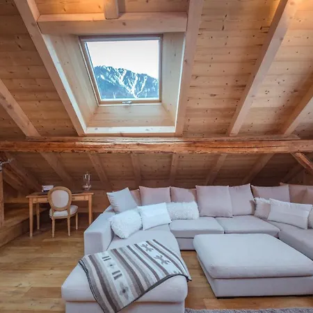 Apartment Paccard Locations