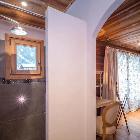 Apartment Paccard Locations