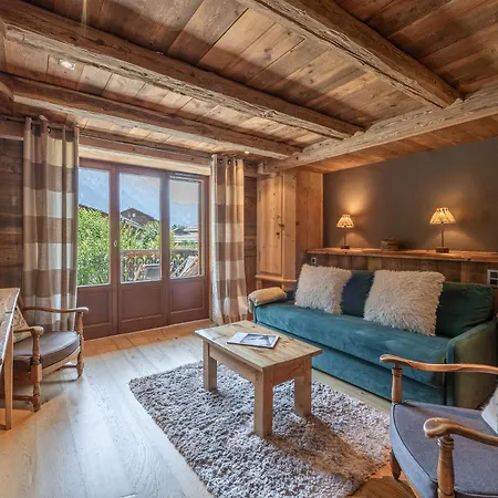 Paccard Locations Chamonix